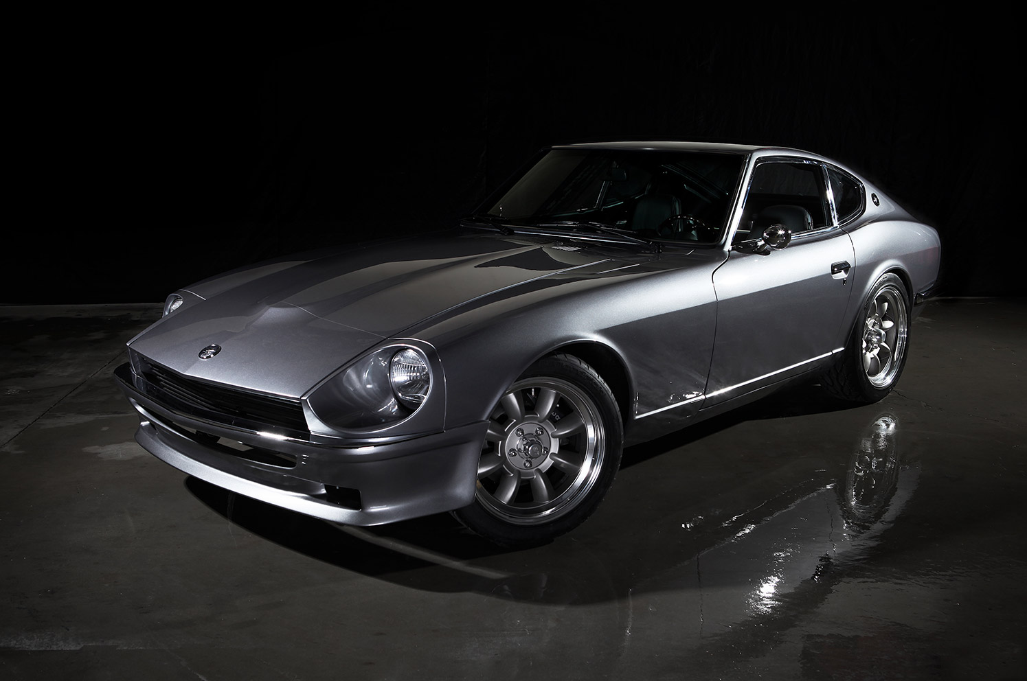 72 Datsun 240z Kindig It